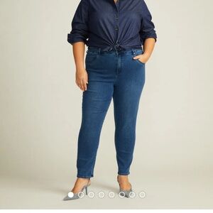 *SALE* Universal Standard Seine Skinny Jeans